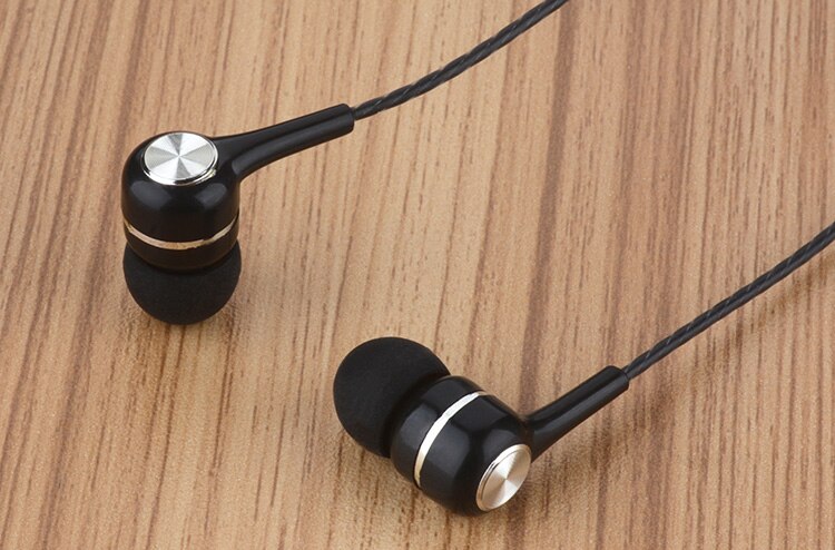 2019 New Sport Earphone wholesale Wired Super Bass 3.5mm Crack Colorful Headset Earbud with Microphone Hands Free for Xiaomi